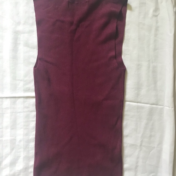 Guess Tank Top - Picture 4 of 5